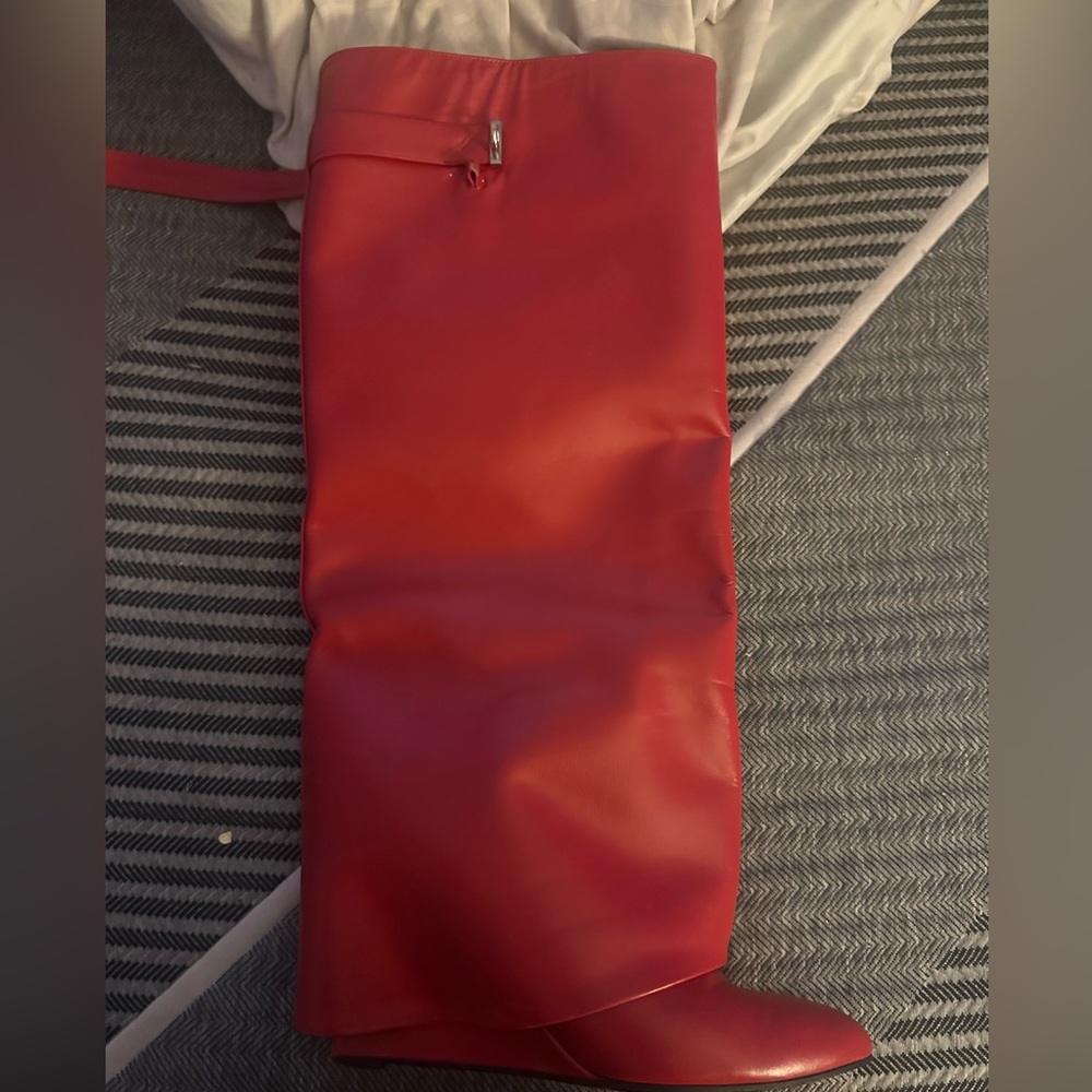 Givenchy Silver Padlock Keychain